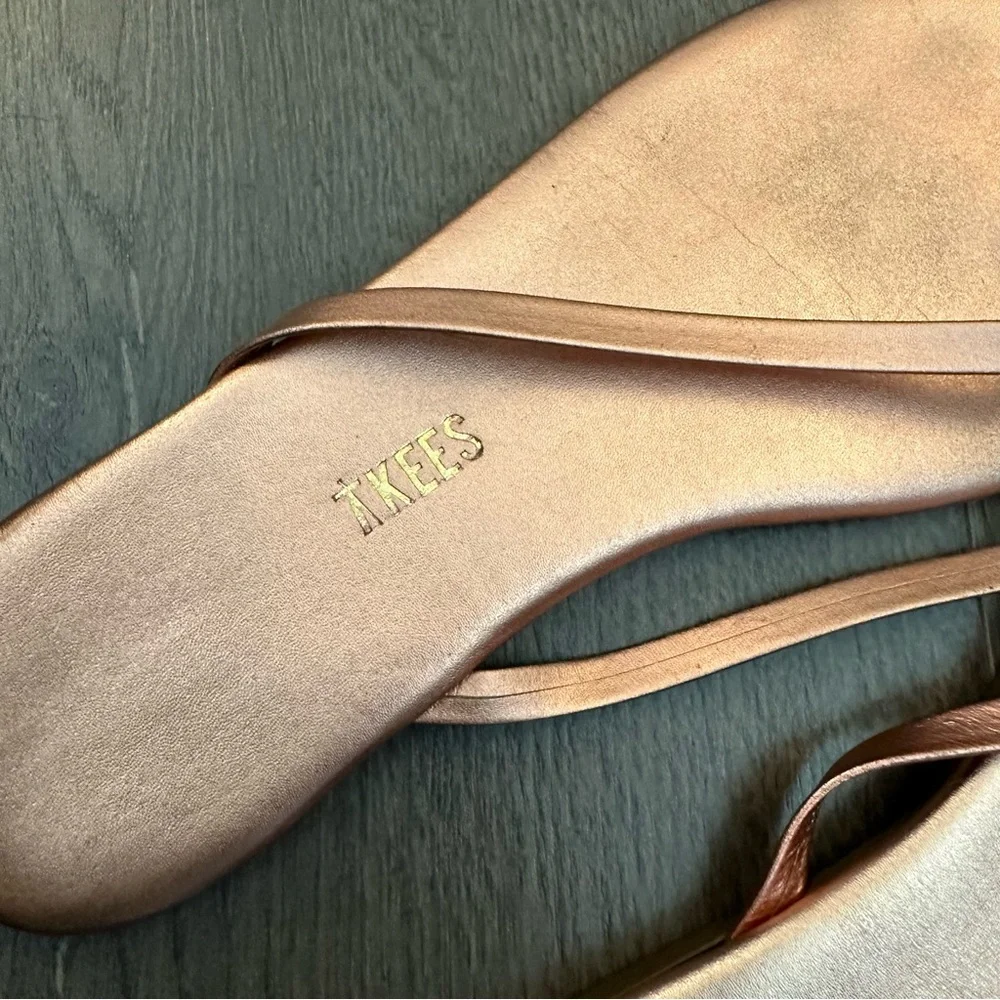 Mismatched TKEES Rose Gold (Sz 6/7)